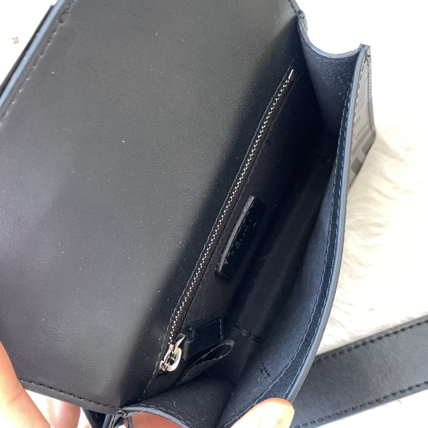 スーパーコピーブランドバッグ素材ディテール